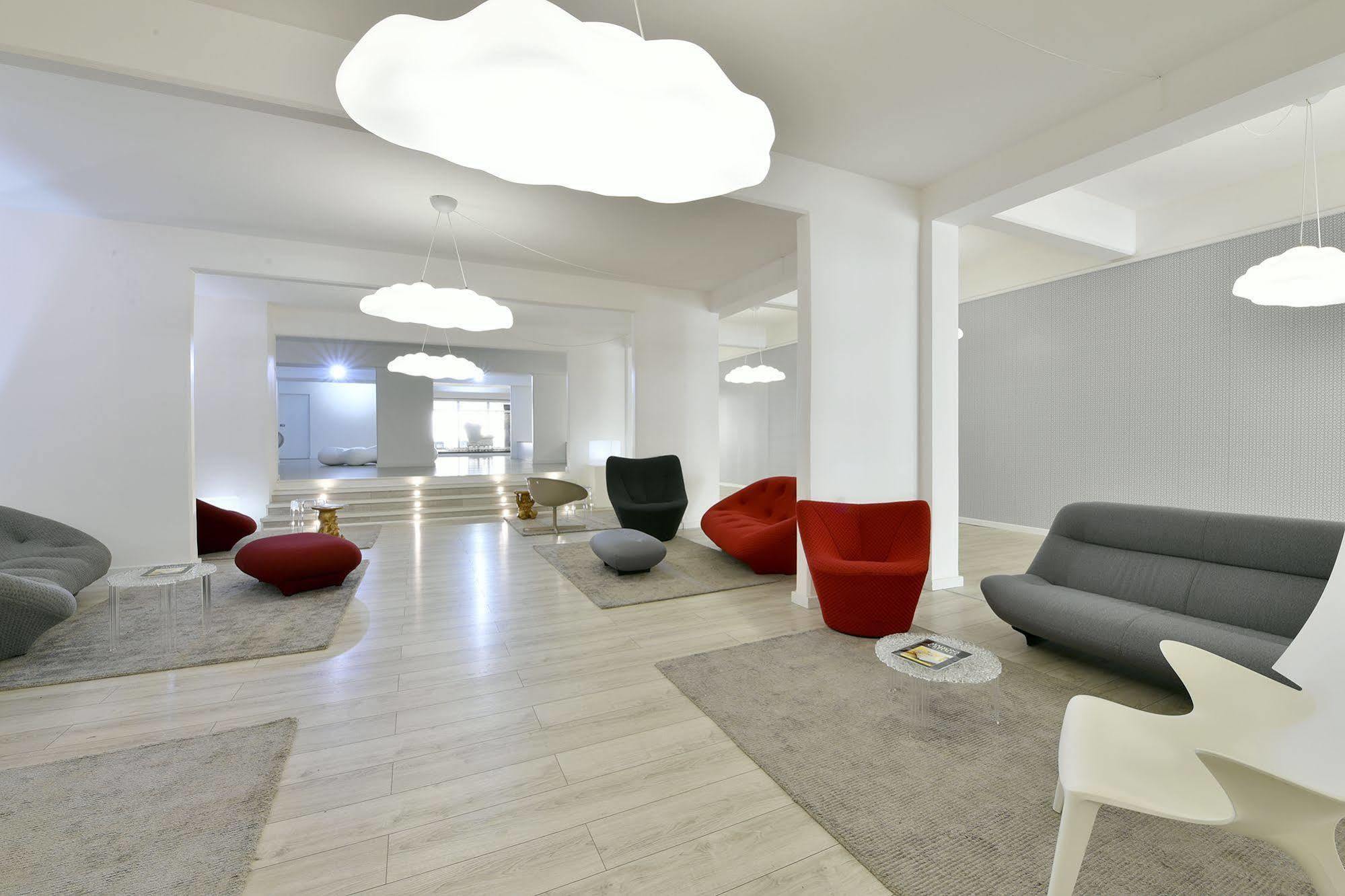 Hotel Le Saint Denis ภายนอก รูปภาพ