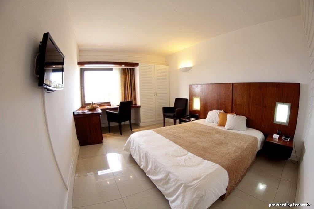 Hotel Le Saint Denis ภายนอก รูปภาพ