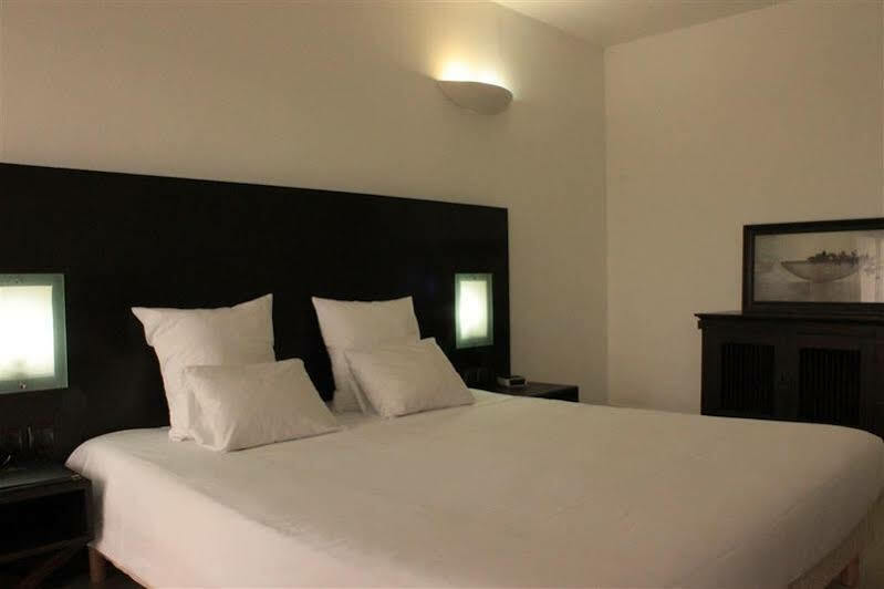Hotel Le Saint Denis ภายนอก รูปภาพ